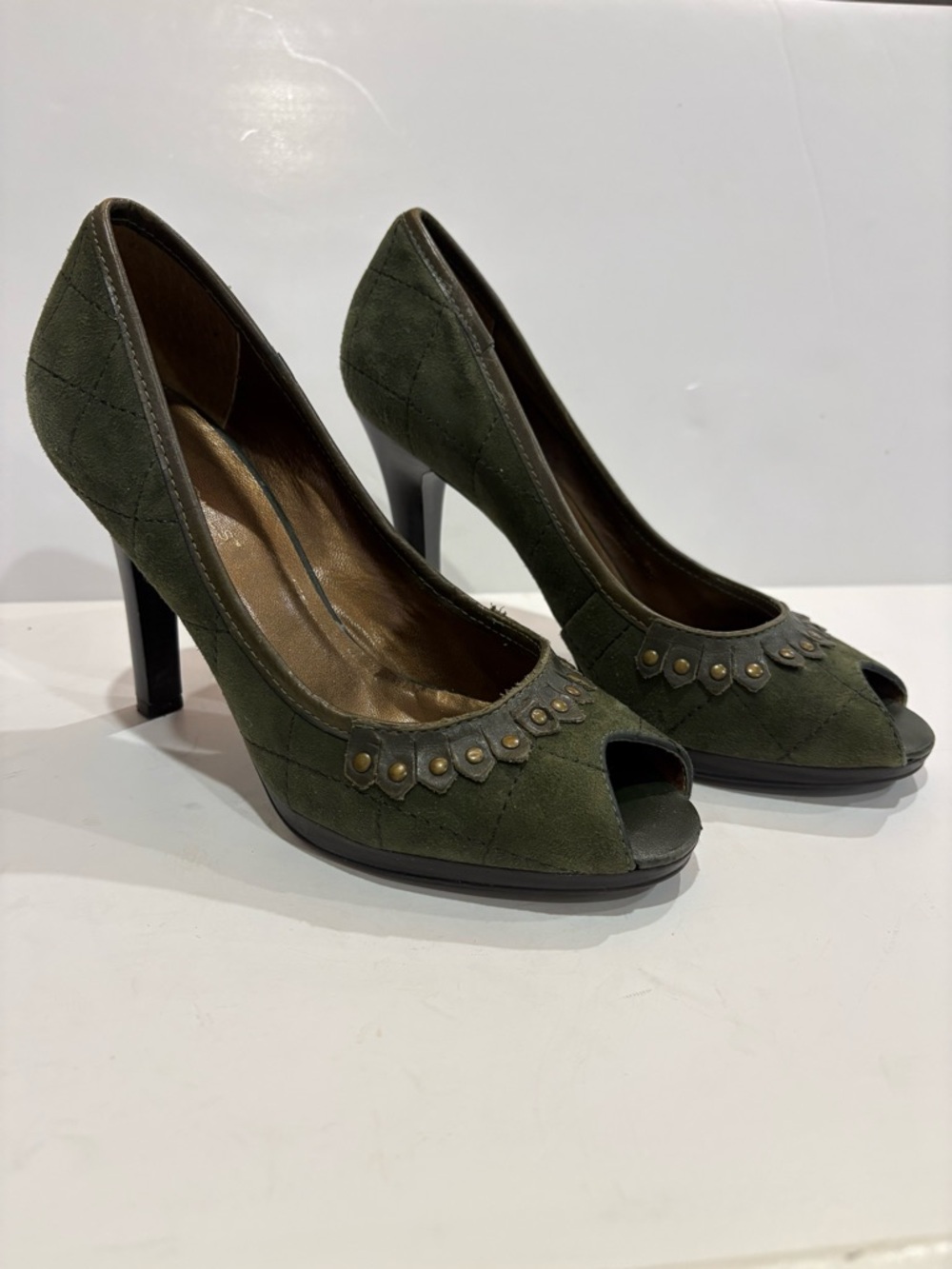 BCBG Women's Moss Green Peep-Toe Suede Heels